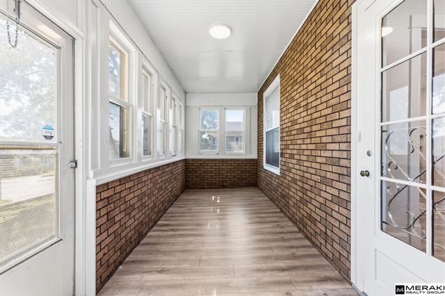 8004 N 31 Street, Omaha, NE 68112