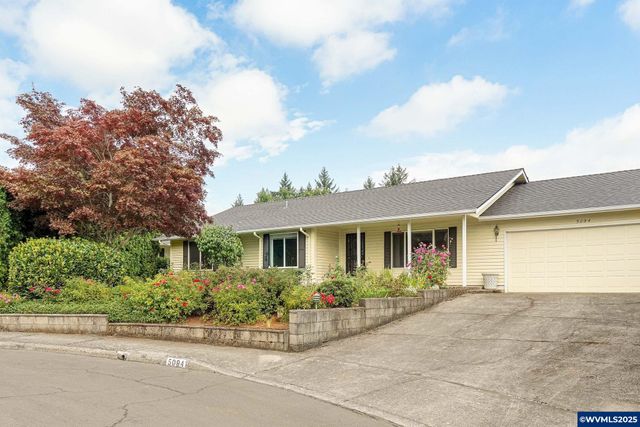 5094 Cherie Ct SE, Salem, OR 97306