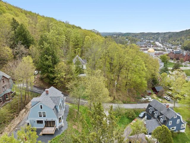 8 Richardson Street, Montpelier, VT 05602