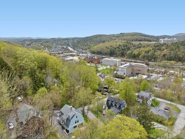 8 Richardson Street, Montpelier, VT 05602