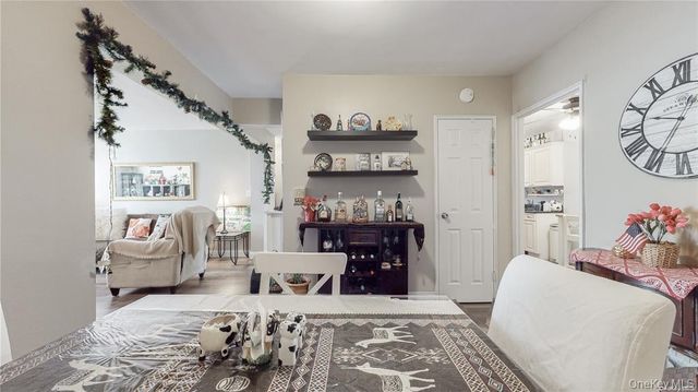 150-29 72nd Road 5B, Kew Garden Hills, NY 11367