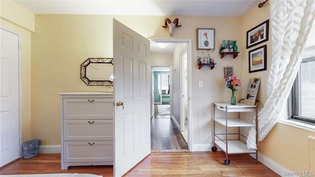 150-29 72nd Road 5B, Kew Garden Hills, NY 11367