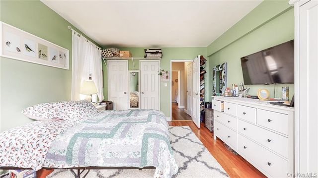 150-29 72nd Road 5B, Kew Garden Hills, NY 11367