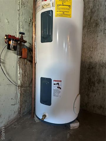 509 E Washington Avenue, Owensville, MO 65066