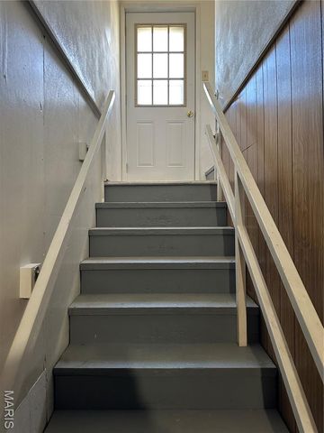 509 E Washington Avenue, Owensville, MO 65066