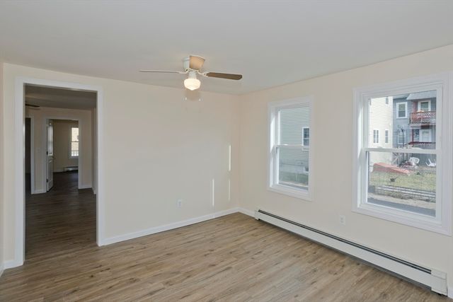 19 Quincy St, Springfield, MA 01109