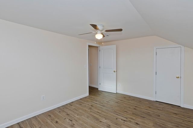 19 Quincy St, Springfield, MA 01109