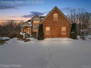 8459 Cranbrook Drive, Grand Blanc Charter Township, MI 48439