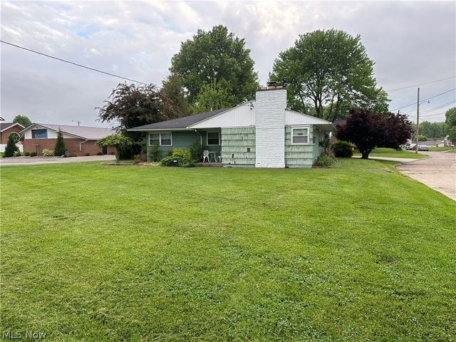 5515 Grand Central Avenue, Vienna, WV 26105