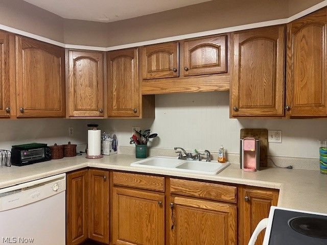 5515 Grand Central Avenue, Vienna, WV 26105