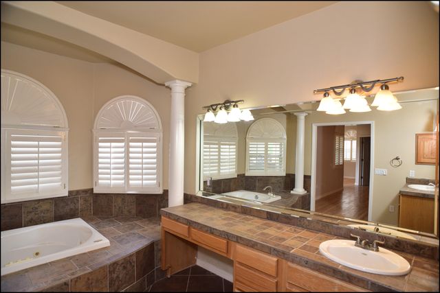 6371 FRANKLIN VIEW Drive, El Paso, TX 79912