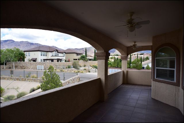 6371 FRANKLIN VIEW Drive, El Paso, TX 79912