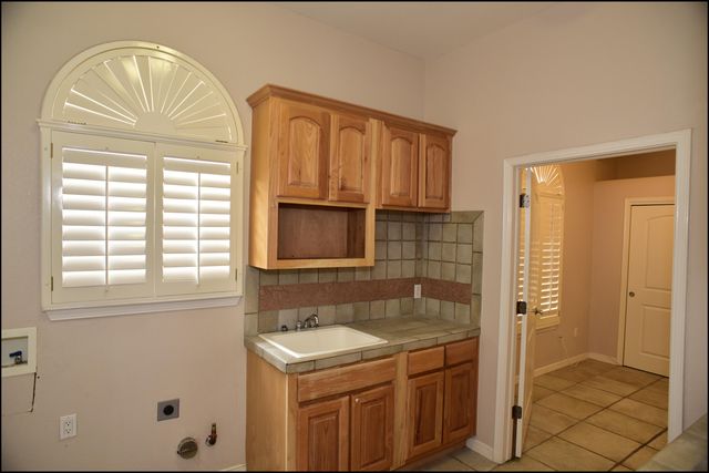 6371 FRANKLIN VIEW Drive, El Paso, TX 79912