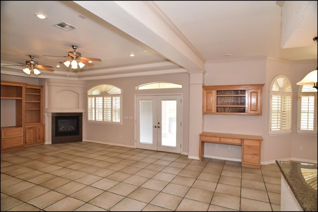 6371 FRANKLIN VIEW Drive, El Paso, TX 79912