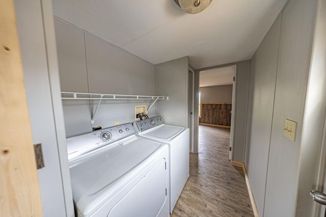 22163 County Road 288, Pittsburg, MO 65724