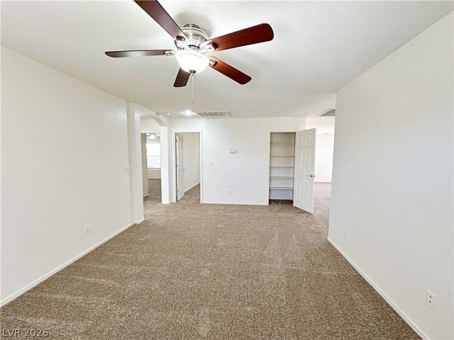 5914 Tinazzi Way, Las Vegas, NV 89141