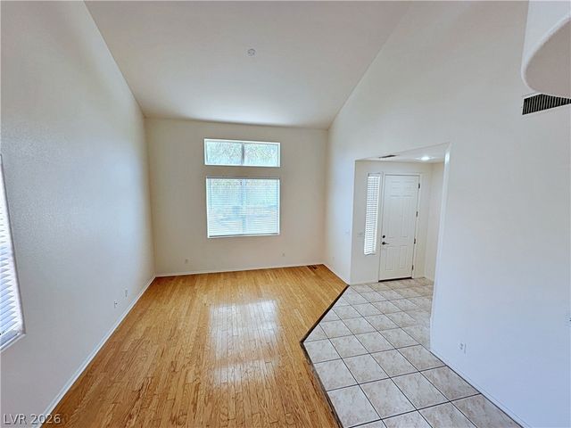 5914 Tinazzi Way, Las Vegas, NV 89141