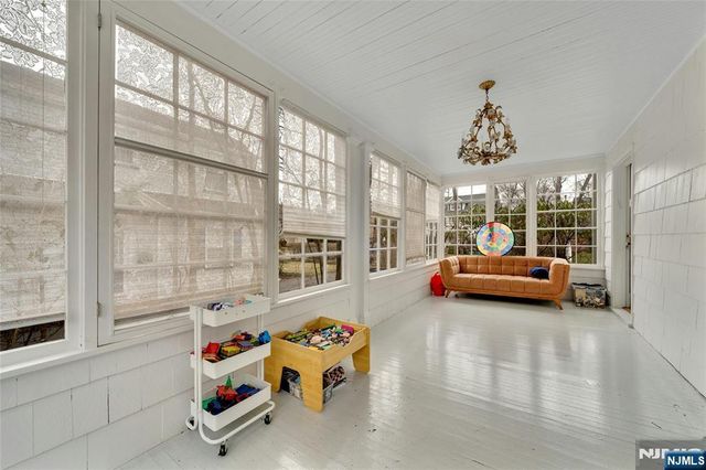 80 Glenwood Road, Englewood, NJ 07631