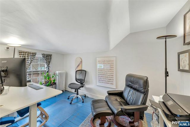 80 Glenwood Road, Englewood, NJ 07631