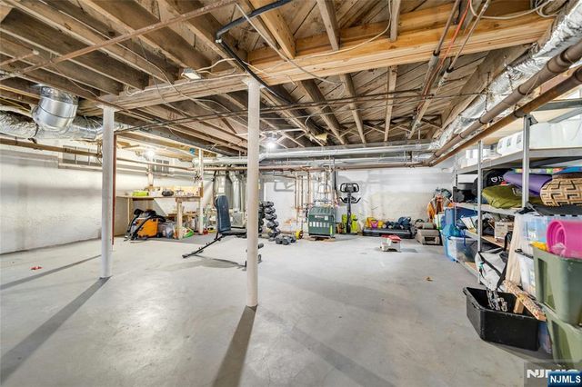 80 Glenwood Road, Englewood, NJ 07631