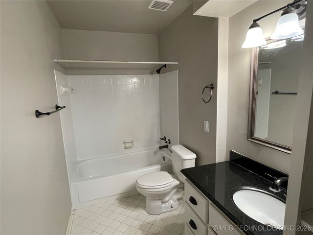 6725 S Richmond Avenue 634, Tulsa, OK 74136