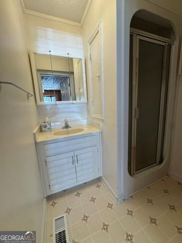 131 Berry Road, Cedartown, GA 30125