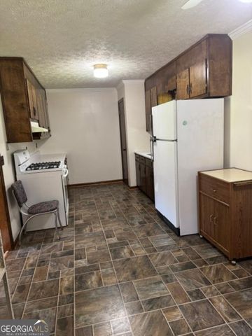 131 Berry Road, Cedartown, GA 30125