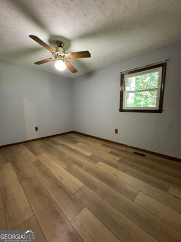 131 Berry Road, Cedartown, GA 30125