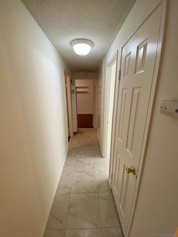 9516 Larrabee Ave, San Diego, CA 92123