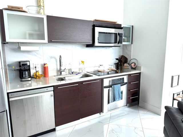 1900 N Bayshore Dr 710, Miami, FL 33132