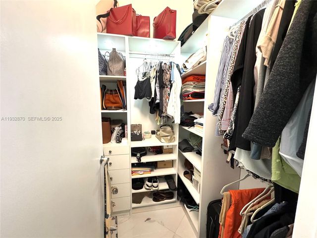 1900 N Bayshore Dr 710, Miami, FL 33132