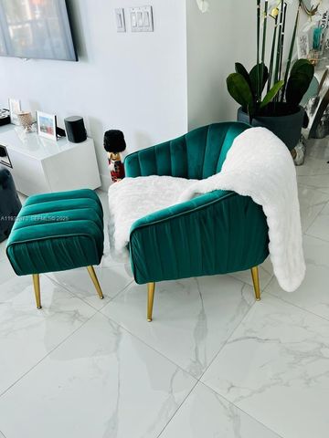 1900 N Bayshore Dr 710, Miami, FL 33132