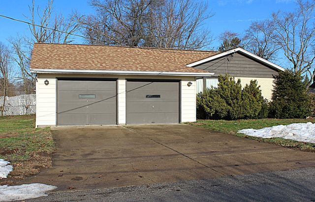 2718 WELLINGTON Road, Erie, PA 16506