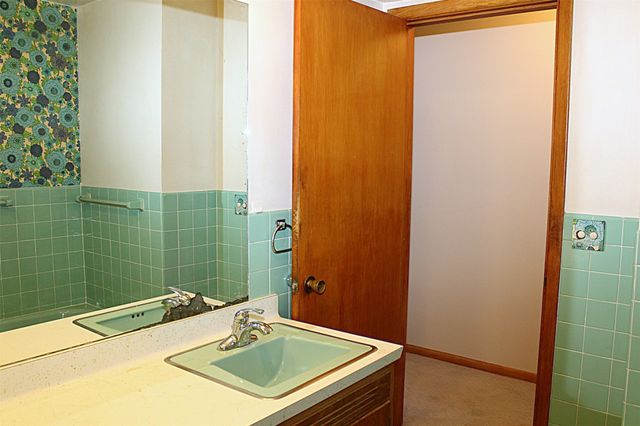 2718 WELLINGTON Road, Erie, PA 16506