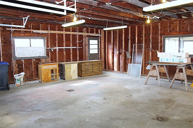 2718 WELLINGTON Road, Erie, PA 16506