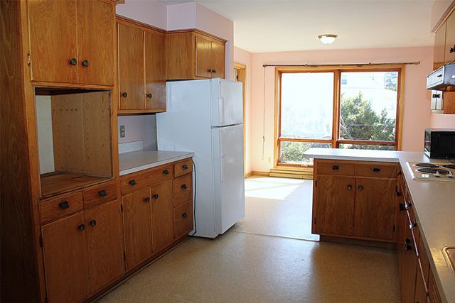 2718 WELLINGTON Road, Erie, PA 16506