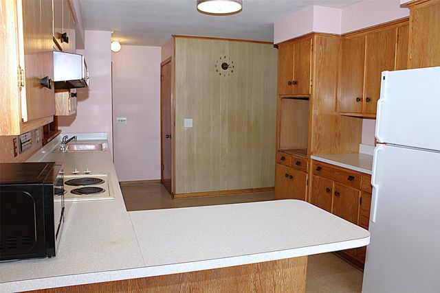 2718 WELLINGTON Road, Erie, PA 16506