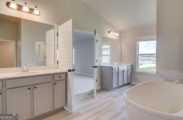 713 Dunlake Way, Locust Grove, GA 30248