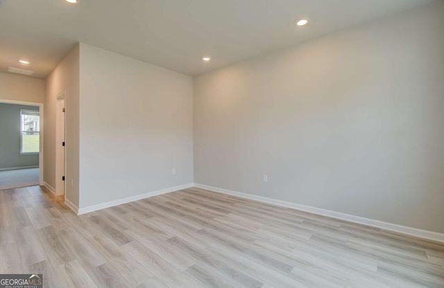 713 Dunlake Way, Locust Grove, GA 30248