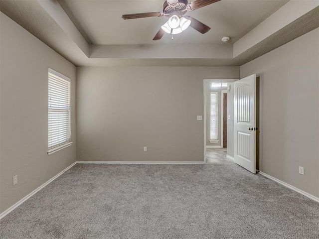 529 Whispering Oaks Boulevard, Moore, OK 73160