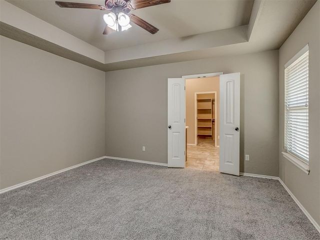 529 Whispering Oaks Boulevard, Moore, OK 73160