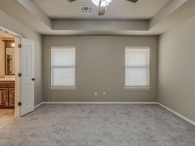 529 Whispering Oaks Boulevard, Moore, OK 73160
