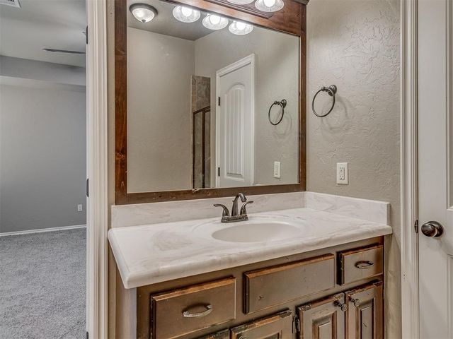 529 Whispering Oaks Boulevard, Moore, OK 73160