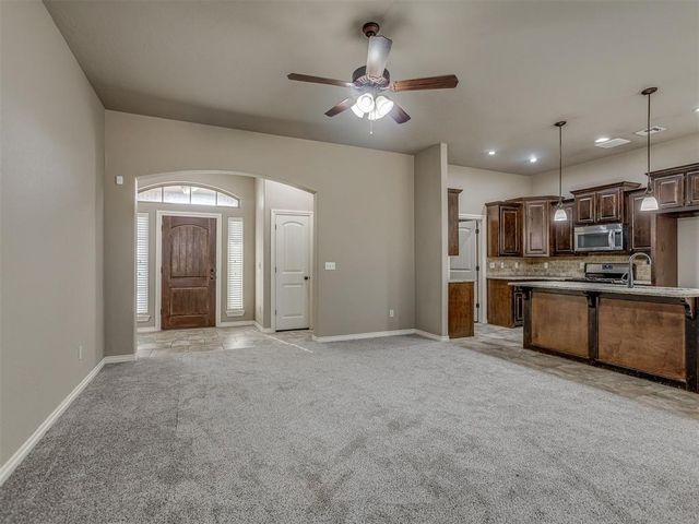 529 Whispering Oaks Boulevard, Moore, OK 73160