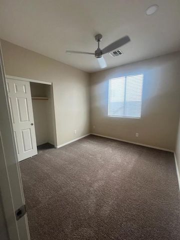 10335 W Robin Lane, Peoria, AZ 85383