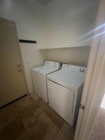 10335 W Robin Lane, Peoria, AZ 85383