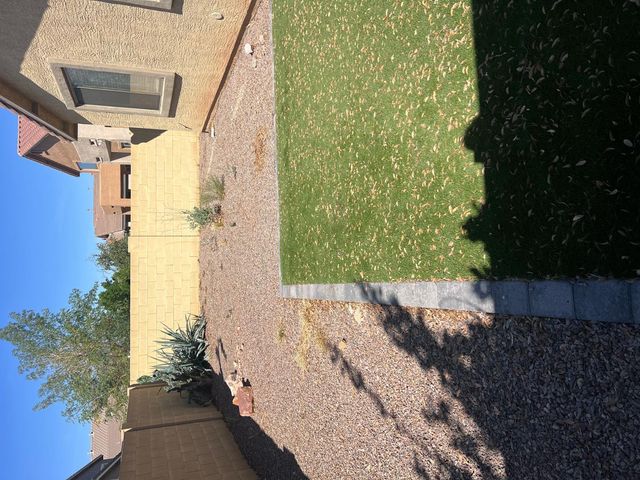 10335 W Robin Lane, Peoria, AZ 85383