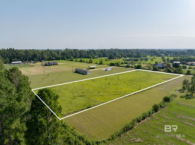 15561 Calvin Richerson Road, Bay Minette, AL 36507