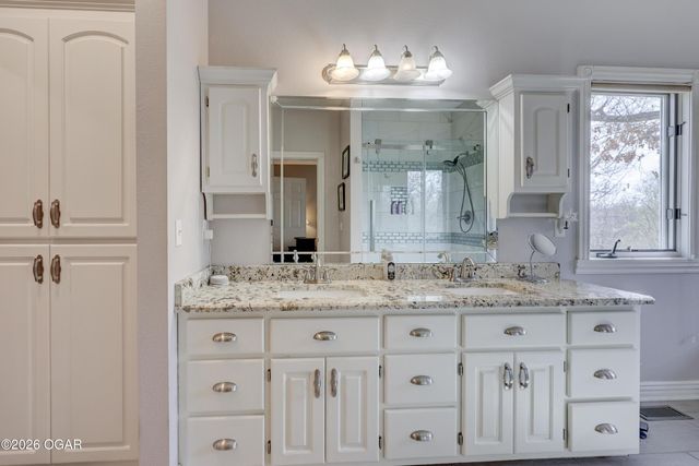 3 Ridgewood Court, Joplin, MO 64804