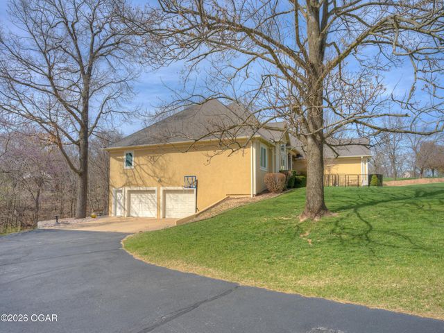 3 Ridgewood Court, Joplin, MO 64804